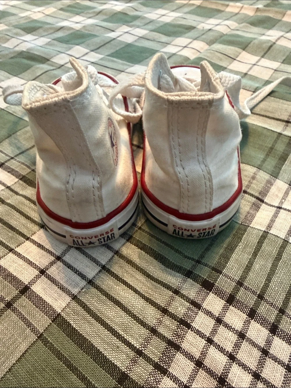 Converse All Stars Baby Shoes Sz 4 White High Tops